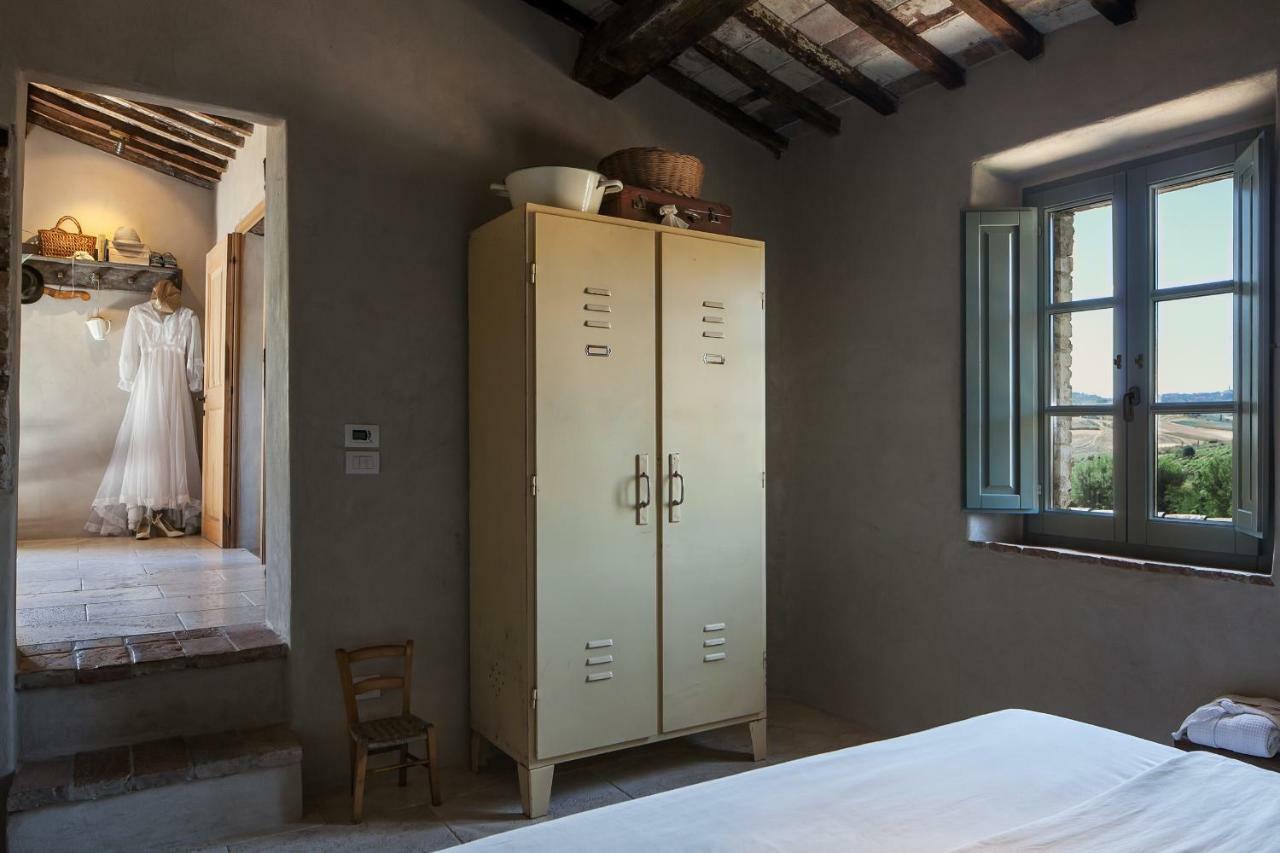 Follonico 4-Suite B&B Торріта-ді-Сьєна Екстер'єр фото